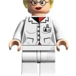 LEGO Super Heroes Dr Harleen Quinzel Minifigure from 10937